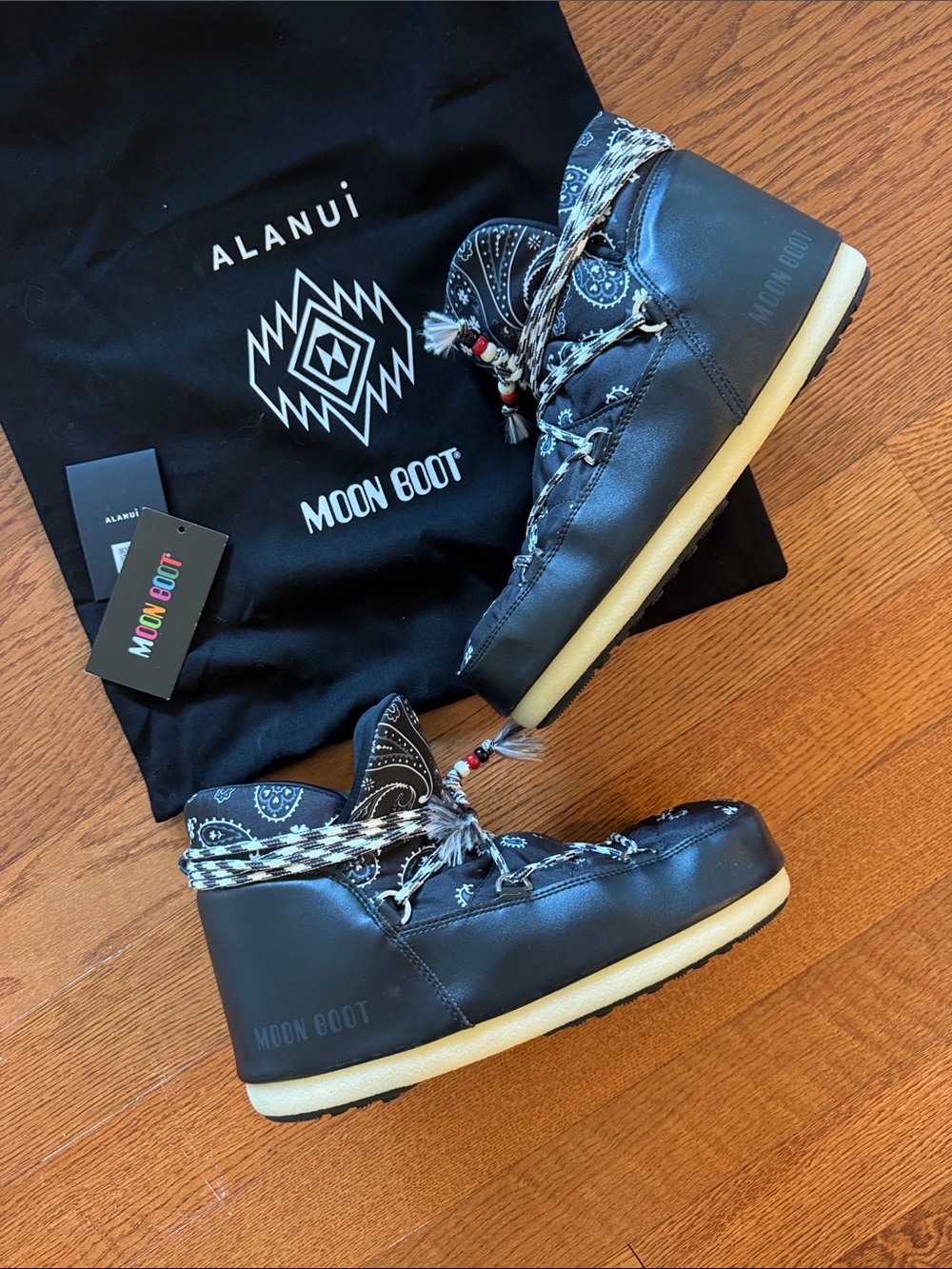 Moon Boot x Alanui Black Snow Boots US 10/10.5 EU 43/44